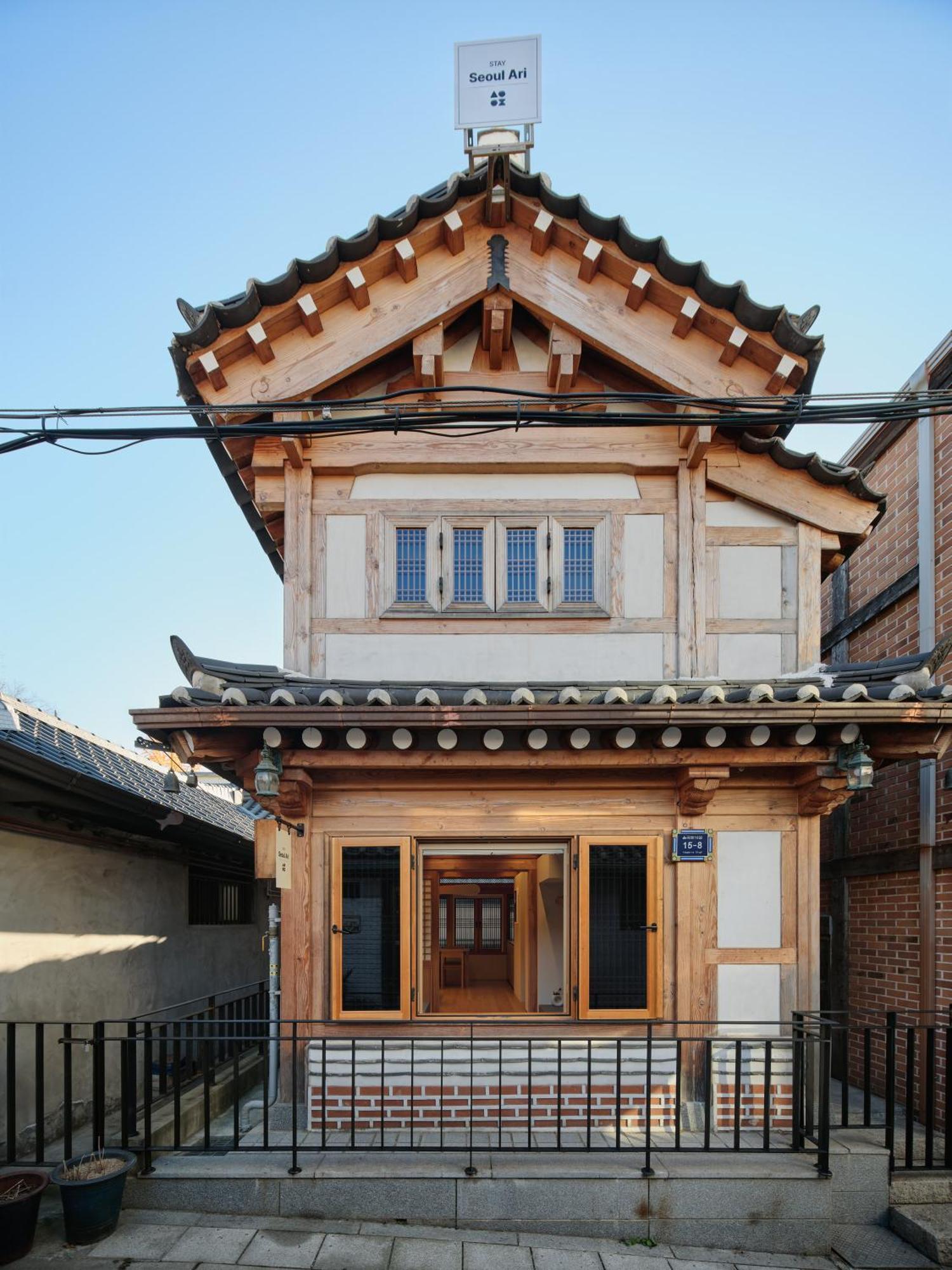 The Korean Traditional Hanok In Downtown Seoul For Convenient Public Transportation - Seoul Ari 外观 照片